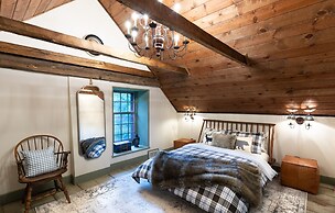 1735 Stone Farmhouse