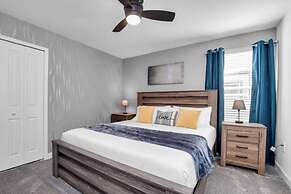 9BED The Goof within 8 miles to Disney