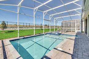 9BED The Goof within 8 miles to Disney