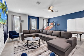 9BED The Goof within 8 miles to Disney