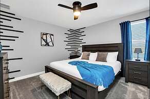 9BED The Goof within 8 miles to Disney