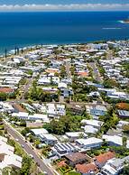 WINDARRA- ALEX HEADLAND FAMILY HOLIDAY