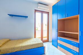 Friendly Family Apartment at Ischia