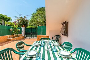 Friendly Family Apartment at Ischia