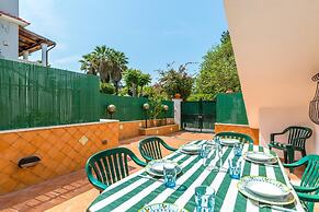 Friendly Family Apartment at Ischia