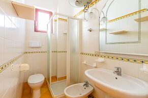 Friendly Family Apartment at Ischia