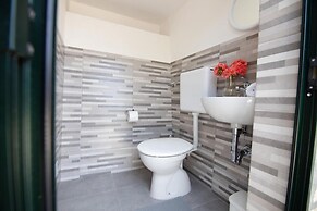 Trullo Nonna Netta con Piscina Idromassaggio e Area Giochi