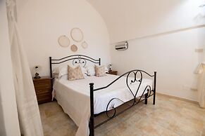 Trullo Nonna Netta con Piscina Idromassaggio e Area Giochi