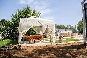 Trullo Nonna Netta con Piscina Idromassaggio e Area Giochi