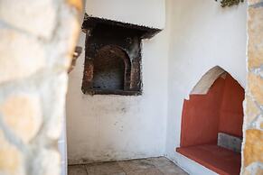 Trullo Nonna Netta con Piscina Idromassaggio e Area Giochi