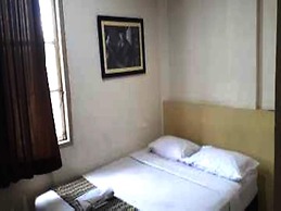 EXPRESS O 91674 Penginapan Bm Prima