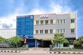 OYO Life 2966 Hotel Atriaz