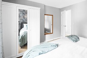 Quiet Peaceful Location