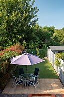 Quiet Peaceful Location