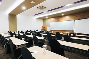 Luminor Hotel Metro Indah-Bandung by WH