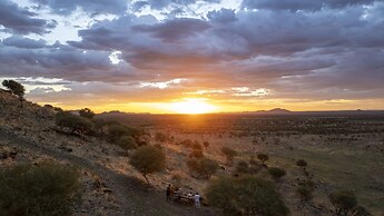 Otjisazu Guest Farm