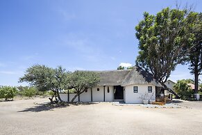 Otjisazu Guest Farm