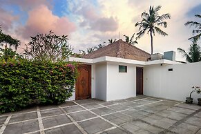 Villa Blanca by Alfred in Bali