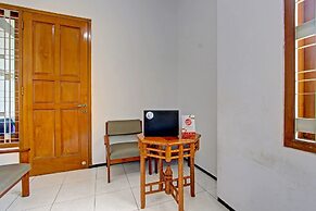 OYO Life 91523 Kenari Guesthouse