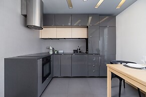 Stawowa Apartment Cracow by Renters