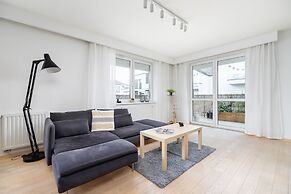 Stawowa Apartment Cracow by Renters