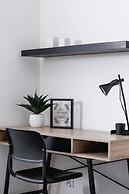 Stawowa Apartment Cracow by Renters