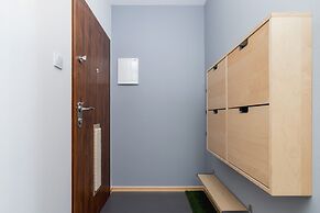 Stawowa Apartment Cracow by Renters