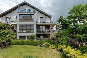 Stawowa Apartment Cracow by Renters