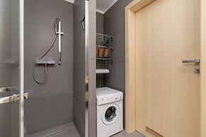 Stawowa Apartment Cracow by Renters