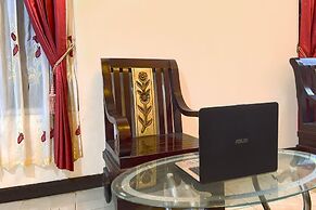 OYO 92065 Kos Flobamor