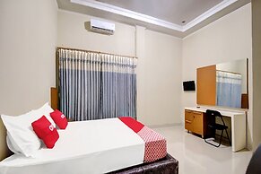 OYO 92065 Kos Flobamor