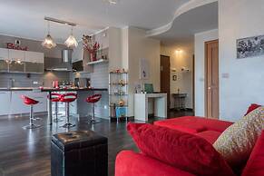 Perla Apartment With Garden by Wonderful Italy