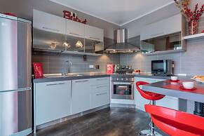 Perla Apartment With Garden by Wonderful Italy