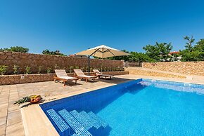 Villa Vidasovi Dvori