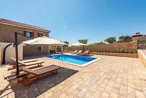 Villa Vidasovi Dvori