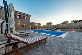 Villa Vidasovi Dvori