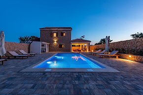 Villa Vidasovi Dvori