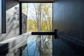 Yuki Sugi at Intuition