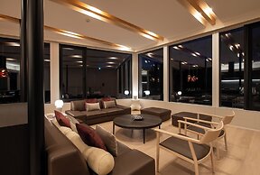 Yuki Sugi at Intuition