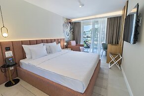 The New Hotel Mediteran Villa Edition