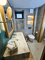 The New Hotel Mediteran Villa Edition