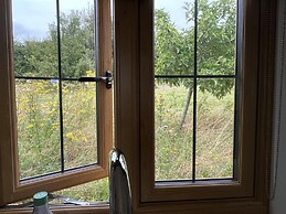 Woodpecker Hill - Apple Orchard in Alfriston