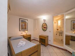 La Perla Del Golfo With Stunning View