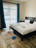 Stay.Plus Silverstone Apartments