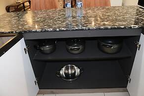 Stay.Plus Silverstone Apartments