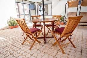 Stay.Plus Silverstone Apartments