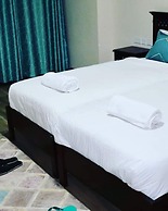 Stay.Plus Silverstone Apartments