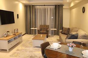 Stay.Plus Silverstone Apartments