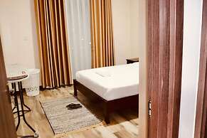 Stay.Plus Silverstone Apartments