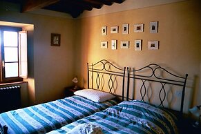 Beautiful Renovated 4-bed House in Bagni di Lucca